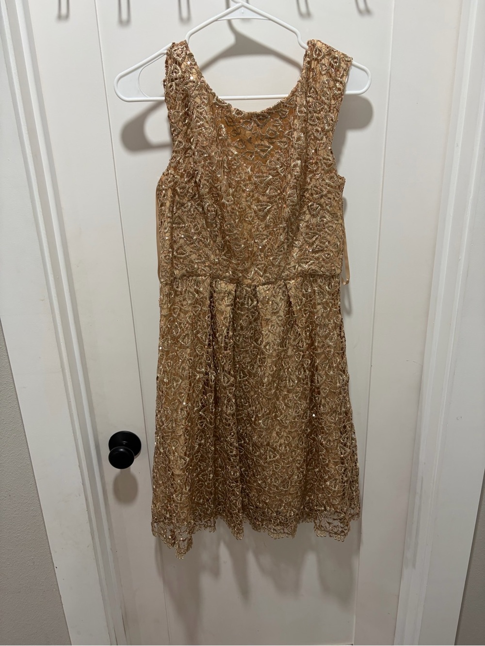 Women’s Gold Lace Party Dress